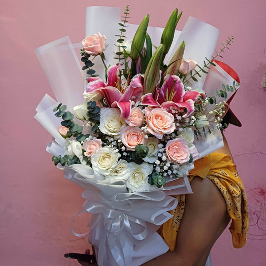 Caitlyn - The Flowercart