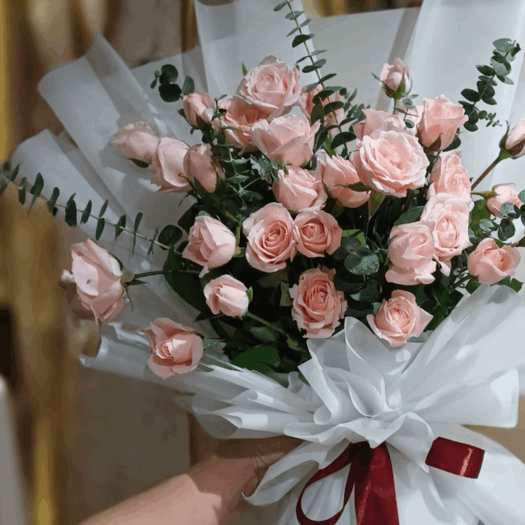 Lovely Spark - The Flowercart